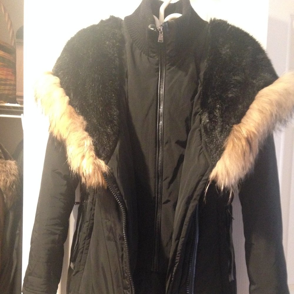 Selling a Sicily Clothing winter coat Black